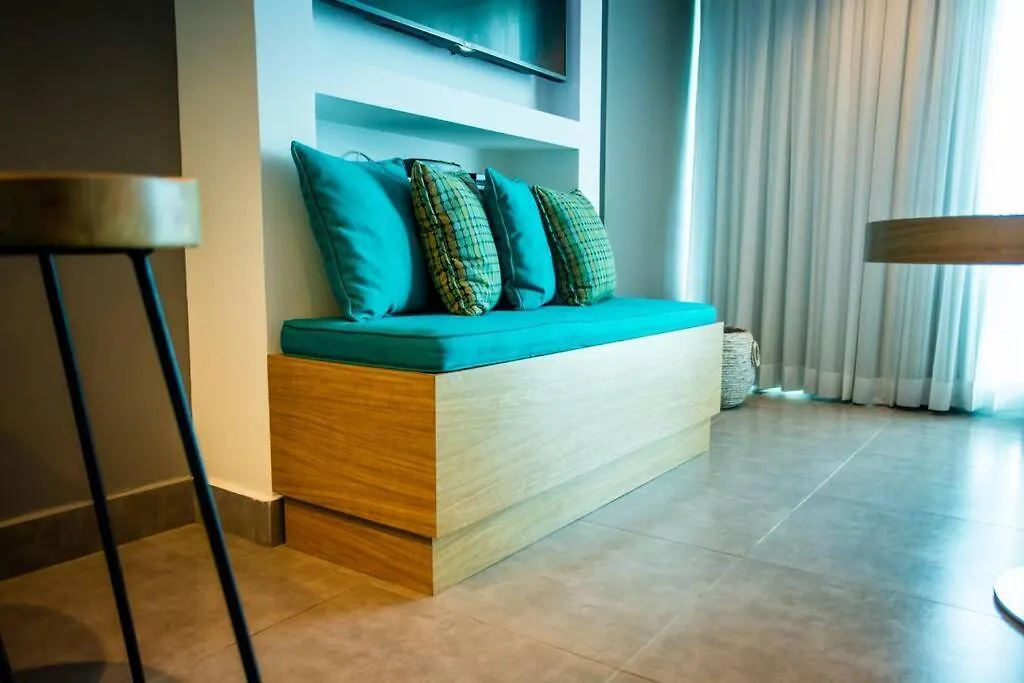 בית נופש Enchanted 8 Jewel Luquillo Beachfront - Pool